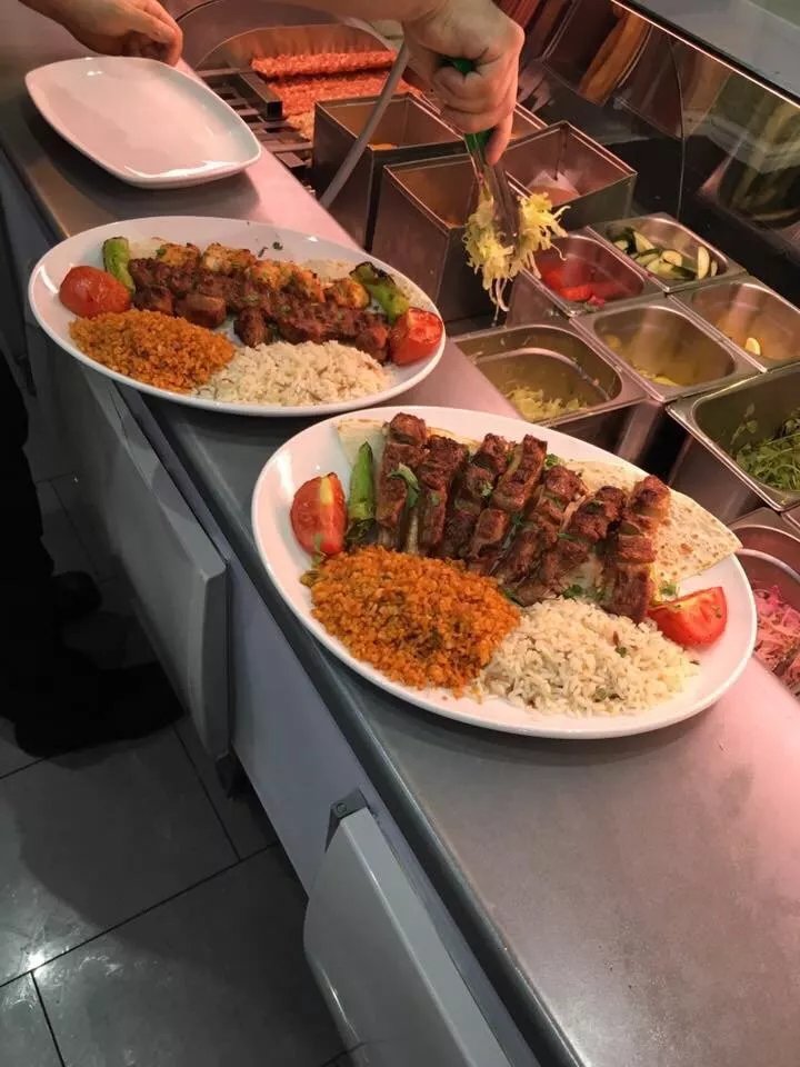 Lezziz Restaurant