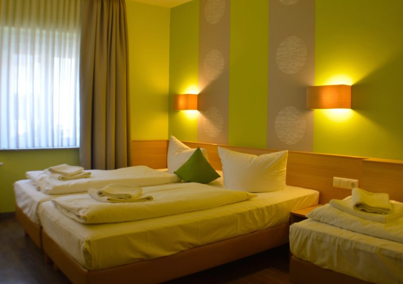 Poppular Hotel