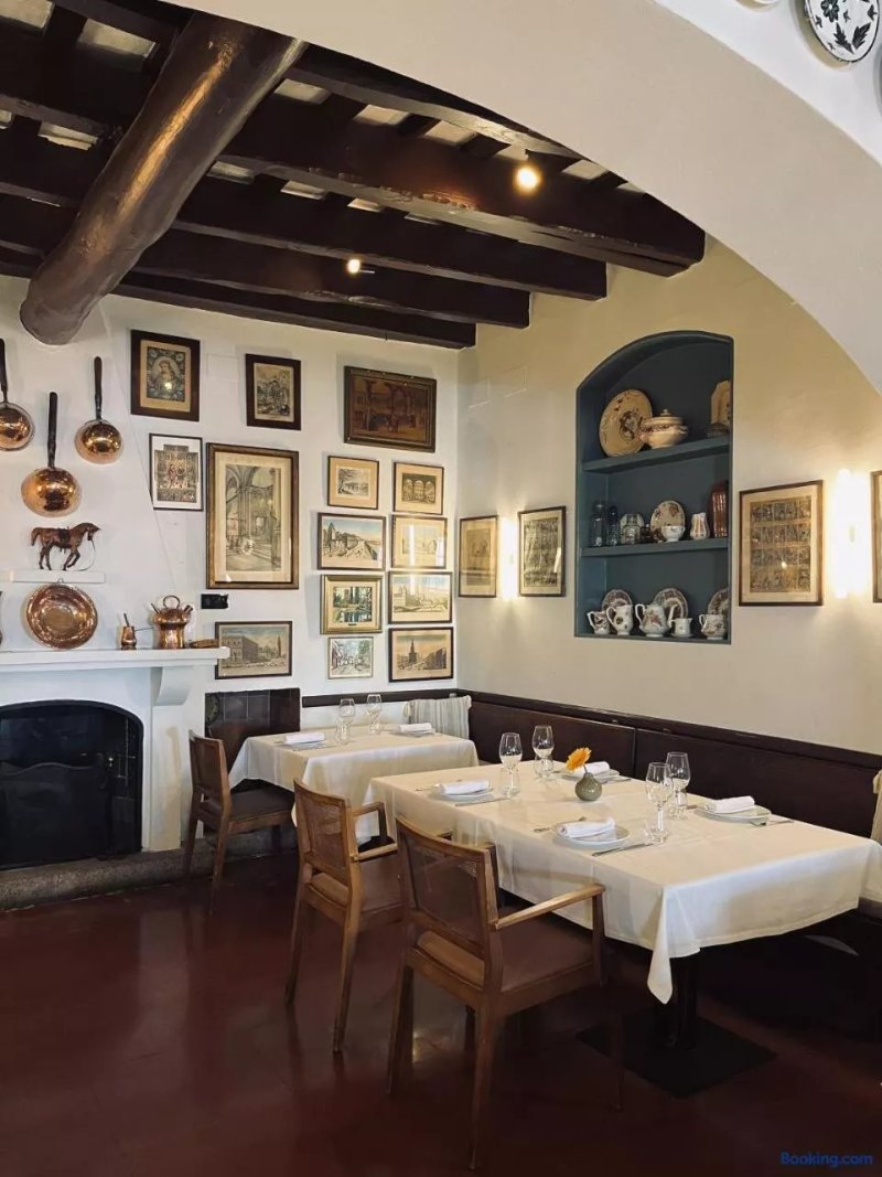 Hostal De La Plaça