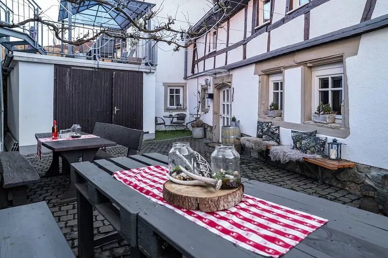 Vacation Home "Gästehaus Vis À Vis" with Mountain View, Shared Garden & Wi-Fi