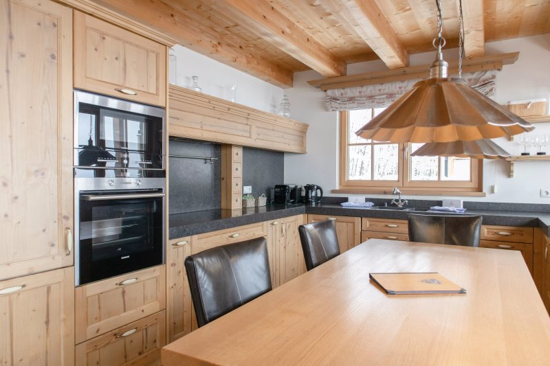 AvenidA Panorama Chalet by Alpin Rentals