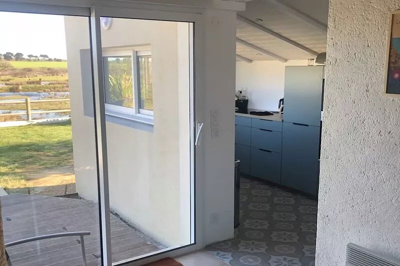 Very nice seaside house with pool and views of the marshes.