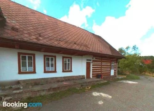 Chalupa U Lesa Na Polosamotě V Podkrkonoší