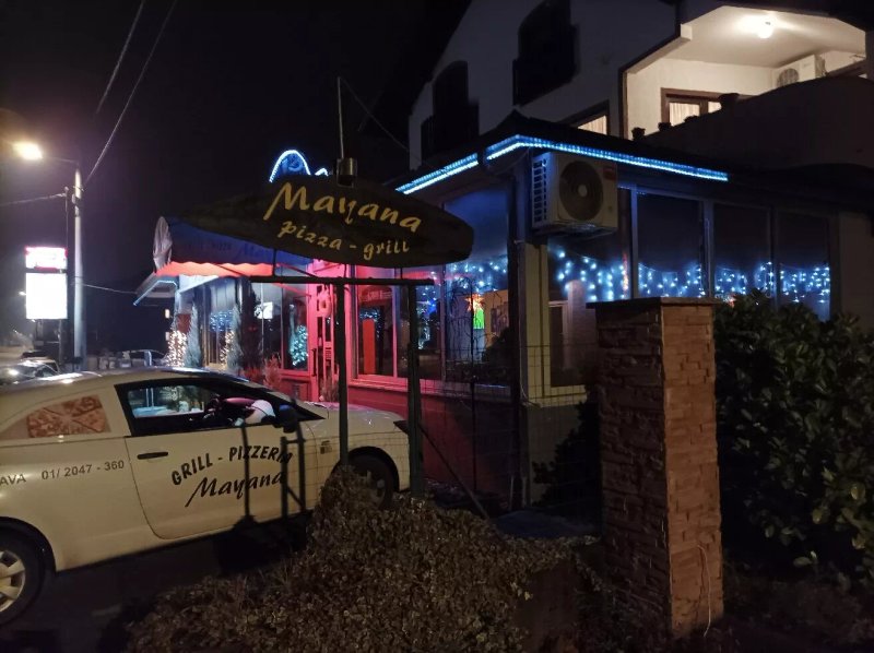 Grill Pizzeria Mayana