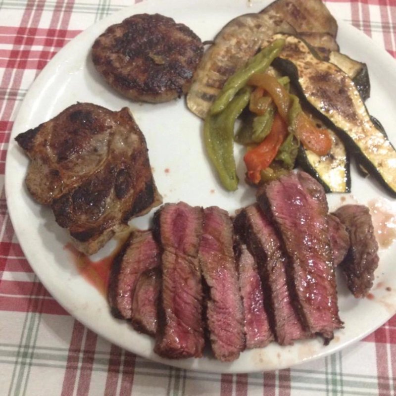 Sardinian BBQ Pizzeria Bisteccheria