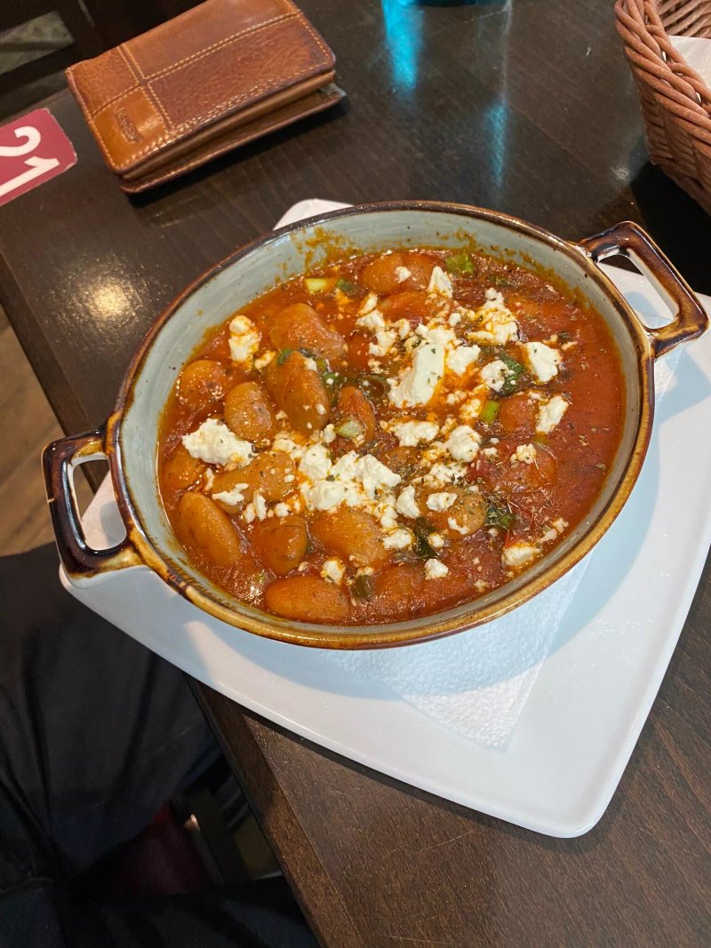 Lux Restaurant