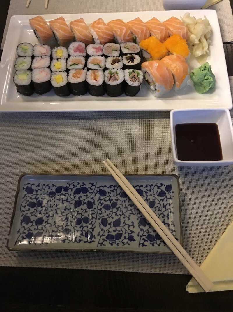 La Guna Sushi Bar