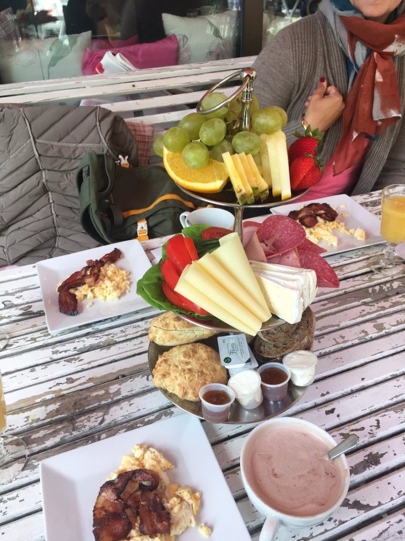 Ethel's Cafe