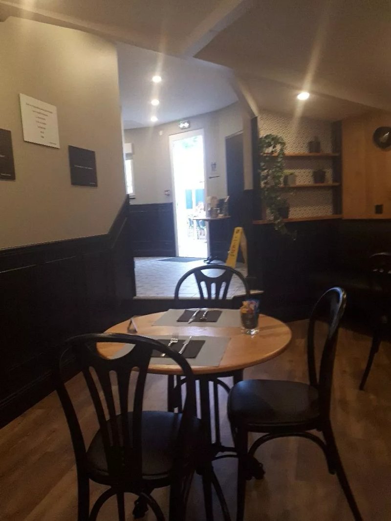 Le Bistrot
