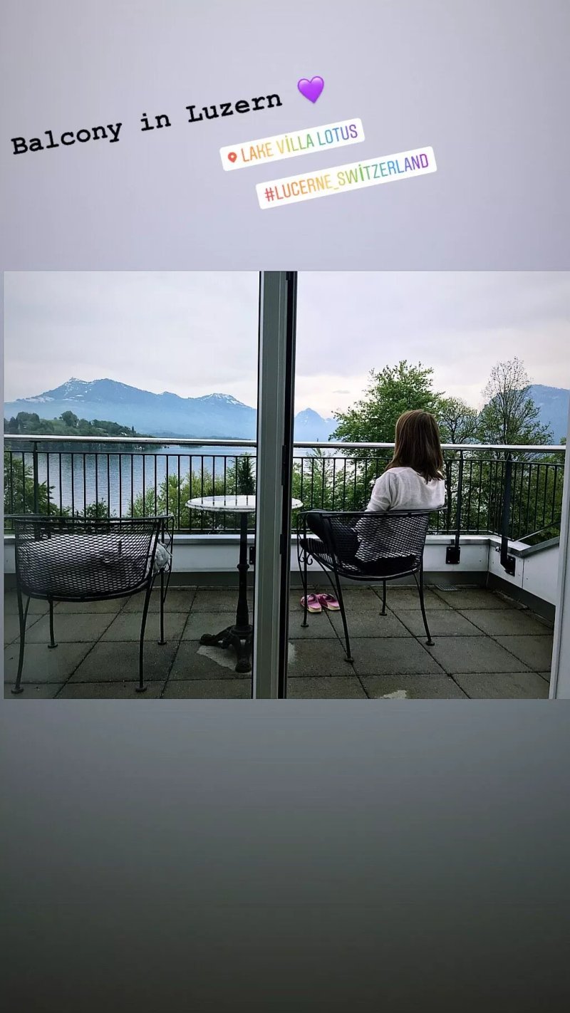 Lake Villa Lotus