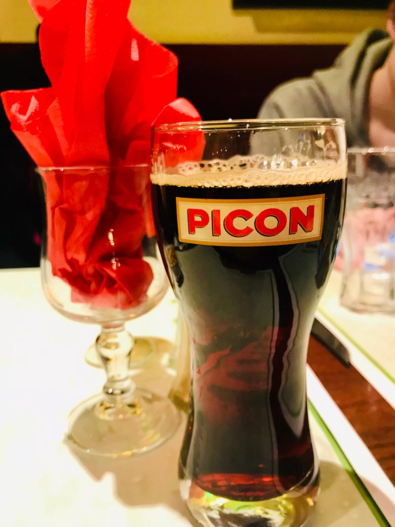 Wall Street Pub