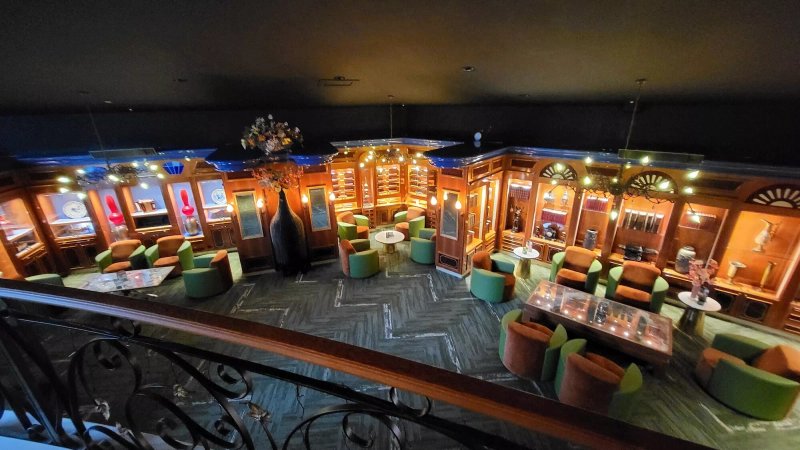 Hotel & Restaurant Infinity