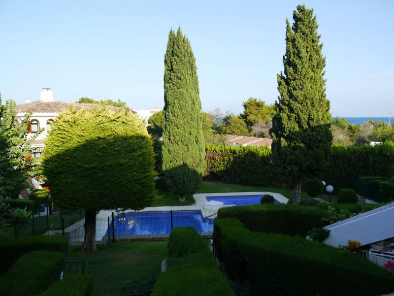 Albayalde Apartments