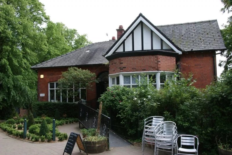The Alpine Tea Room