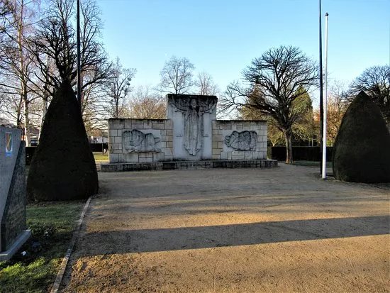 Monument aux Morts de Chelles