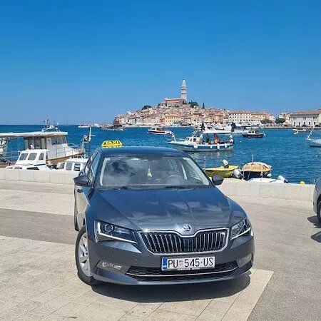 Taxi 39 Inde Rovinj