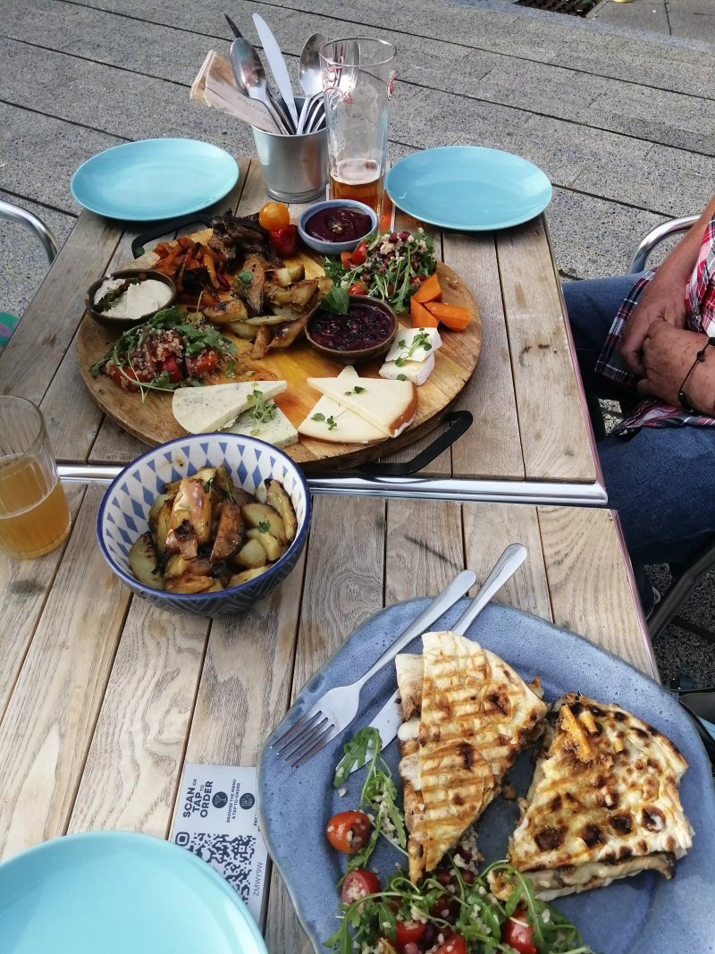 Journey Cafe Bar