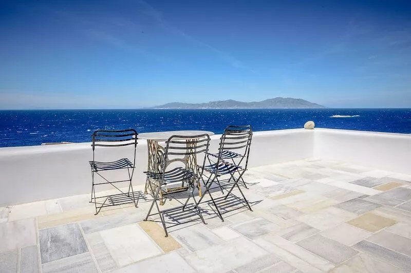 Mykonos Art Villa. 5 bedrooms private pool