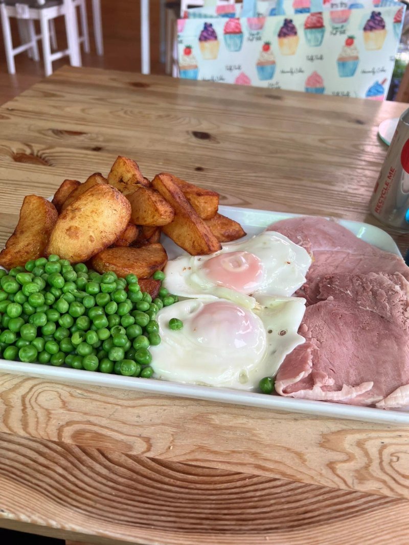 Jo-hanna's Cafe & Bistro