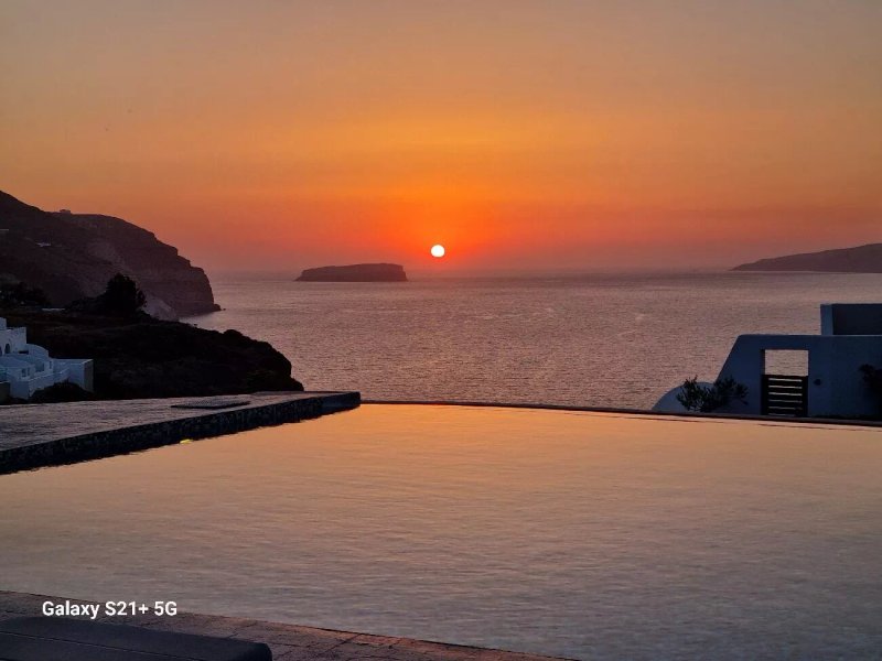 Dione Mediterranean Cuisine By Grand Ambassador Santorini