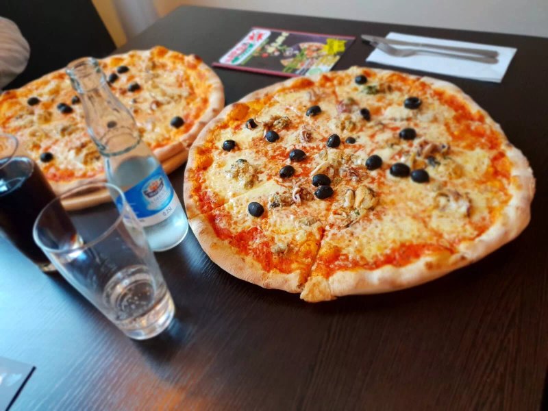 Pizzeria Napoli