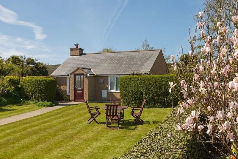 Dandy Rigg Cottage - sleeps 4 guests  in 2 bedrooms