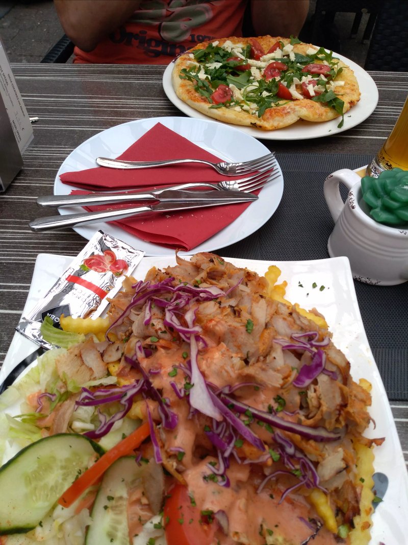 Dicle Restaurant Pizzeria Kebap Haus