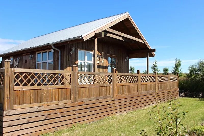 A Lovely Cottage On The Banks Of Laxá River