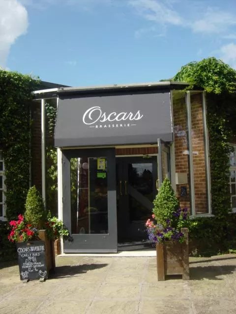 Oscars Brasserie