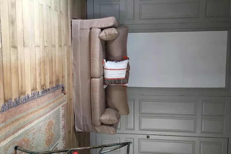 Beautiful Town House in the heart of historic city in Blois