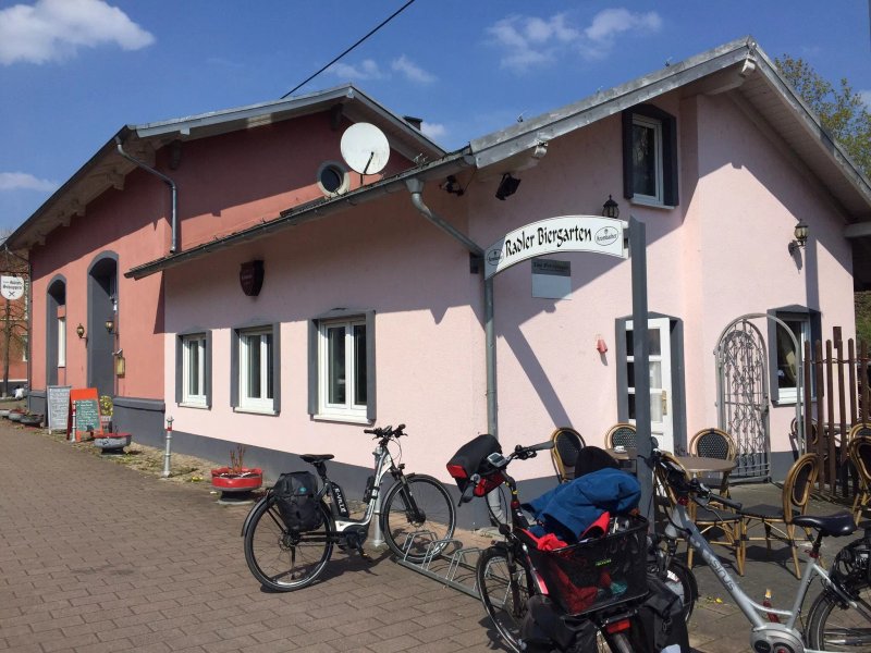 Zum Guterschuppen