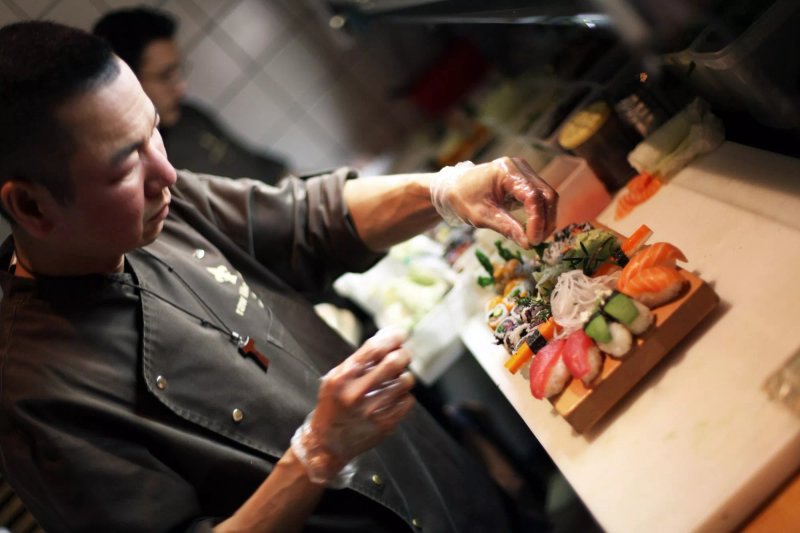 raw like sushi & more