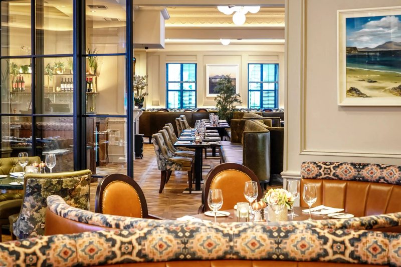 Portos Restaurant