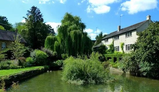 Mill Dene Garden