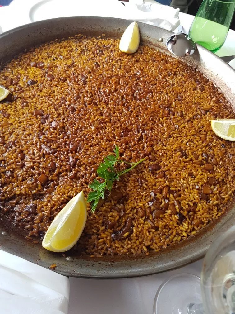 Villa Mencia Restaurant