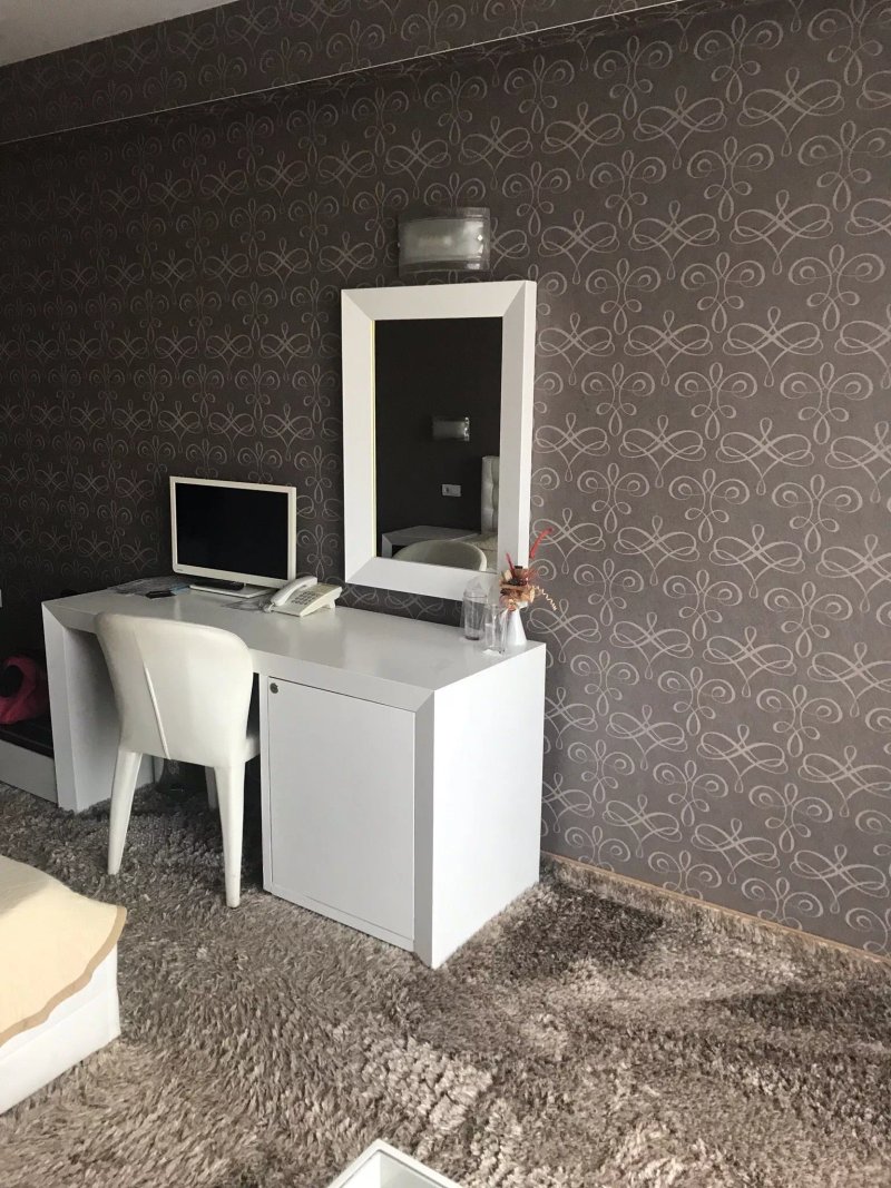 Agusta Hotel