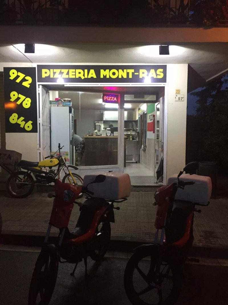 Pizzeria Mont-ras