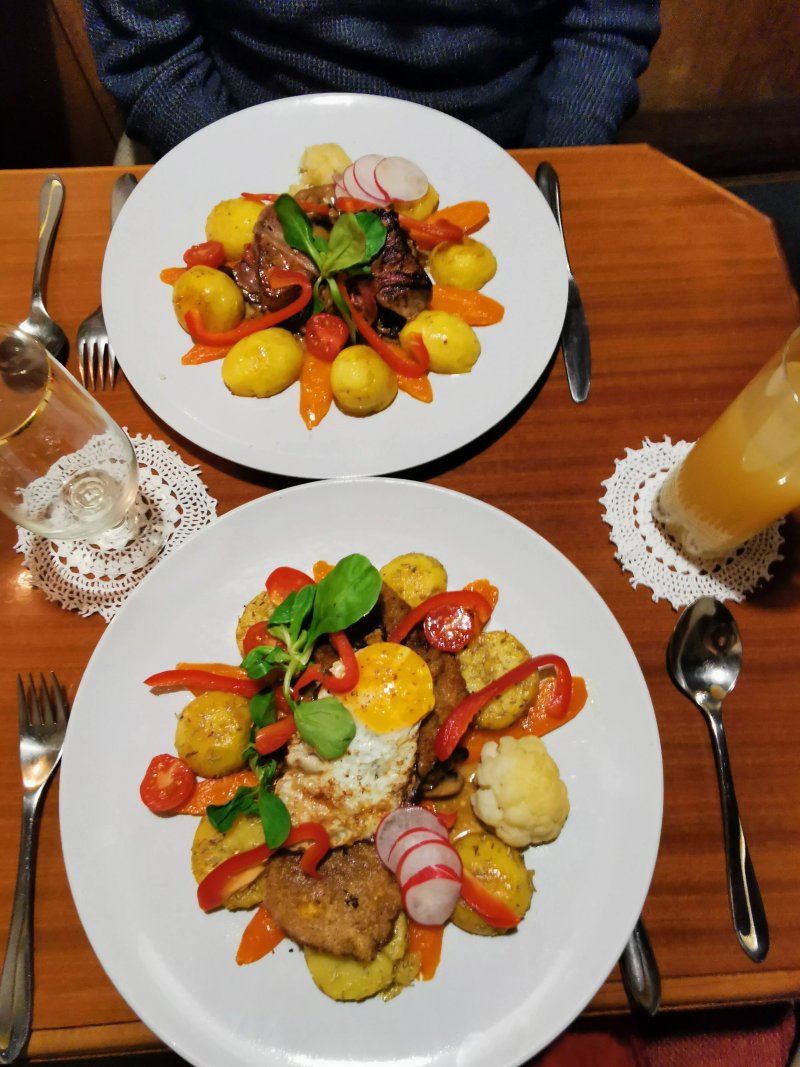 Spezialitaeten-Restaurant Royal