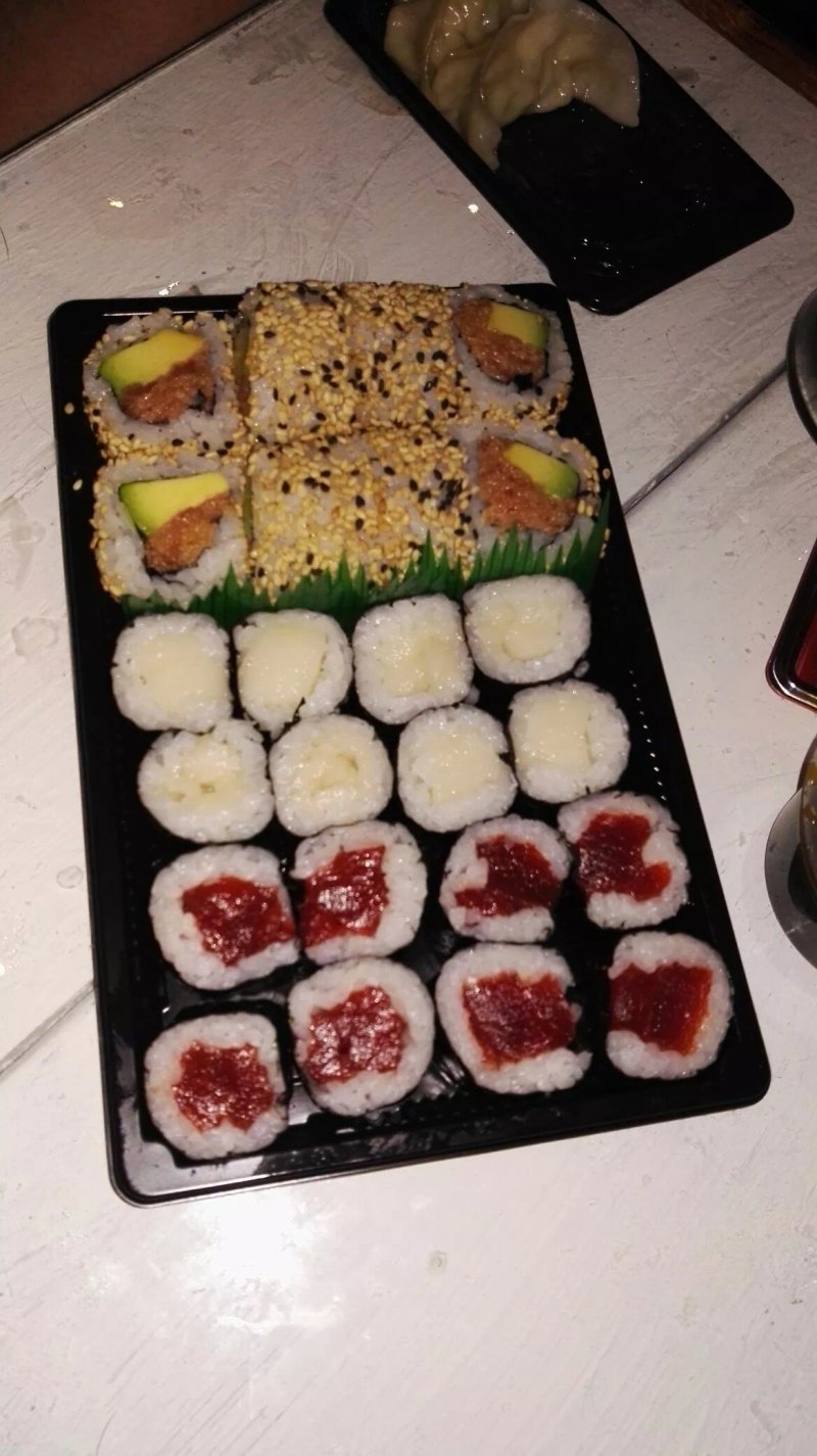 Tokyo Sushi & Ramen
