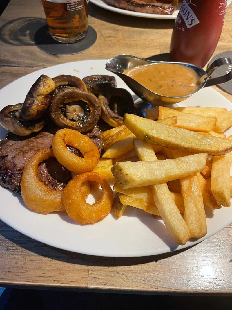 Gardeners Arms, Brown Lees