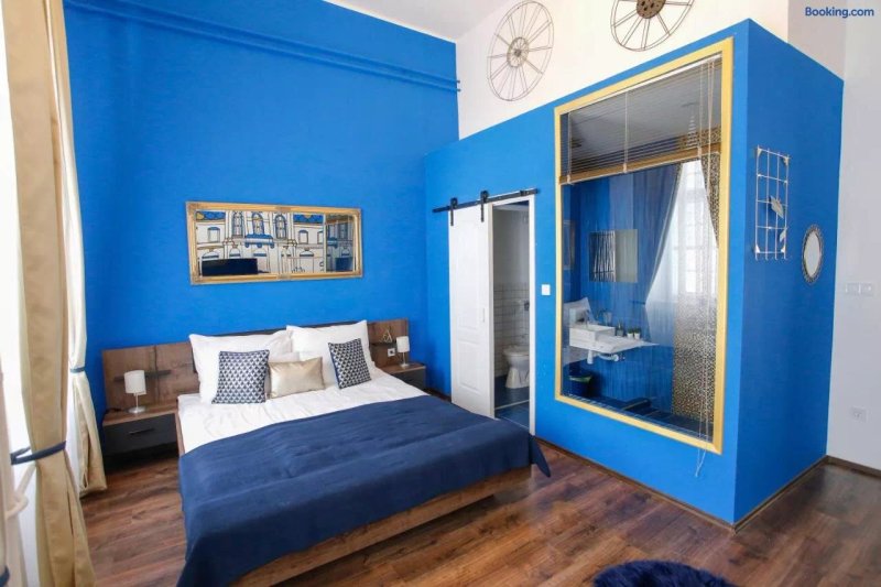 Urania Apartmanhaz