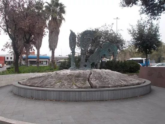Monumento alle Vittime delle Foibe