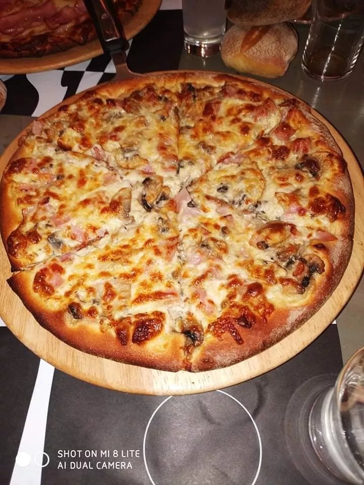 Alpha Pizza