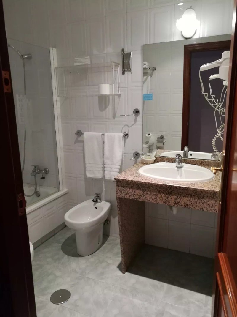 Hotel Iberia Plaza America