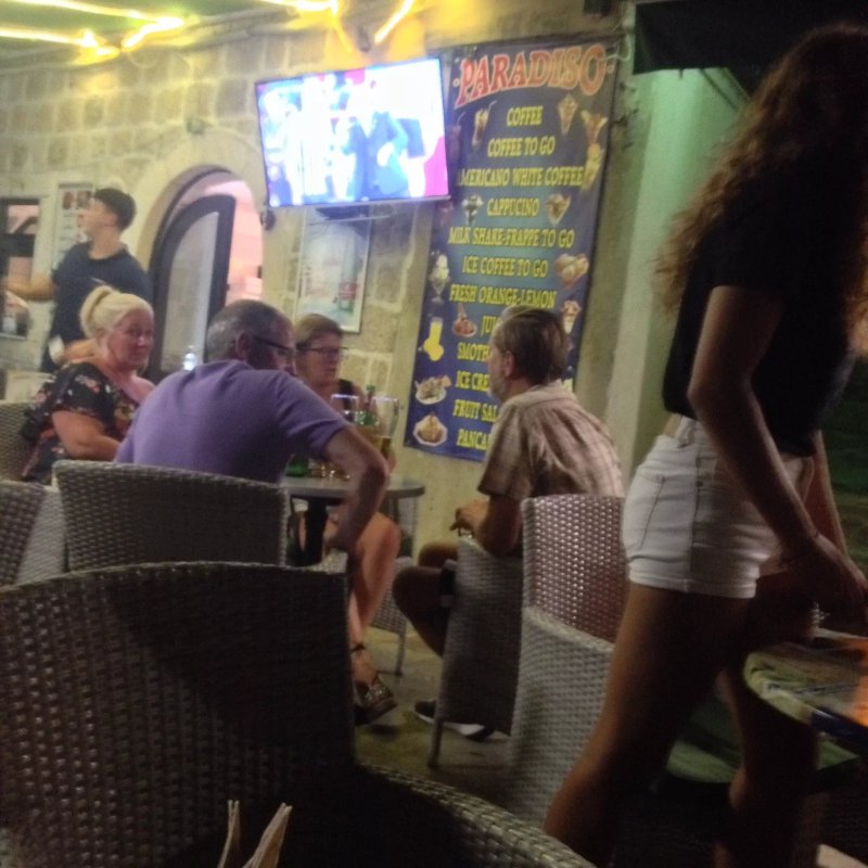 Paradiso Ice Cafe