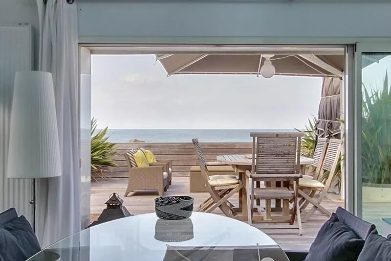 Waterfront house, large terrace and waterfront - Balcony on Arromanches
