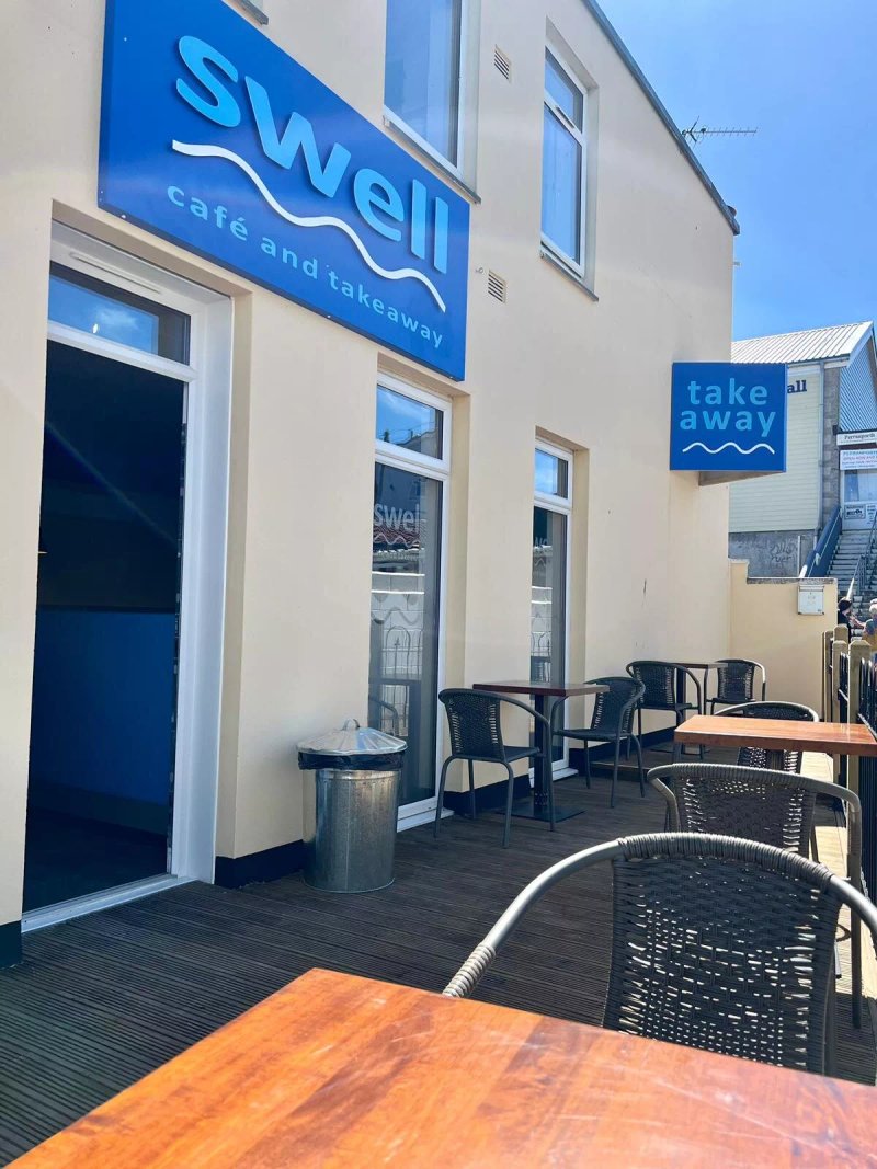 Swell Cafe And Takeaway