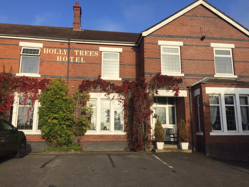 Holly Trees Hotel