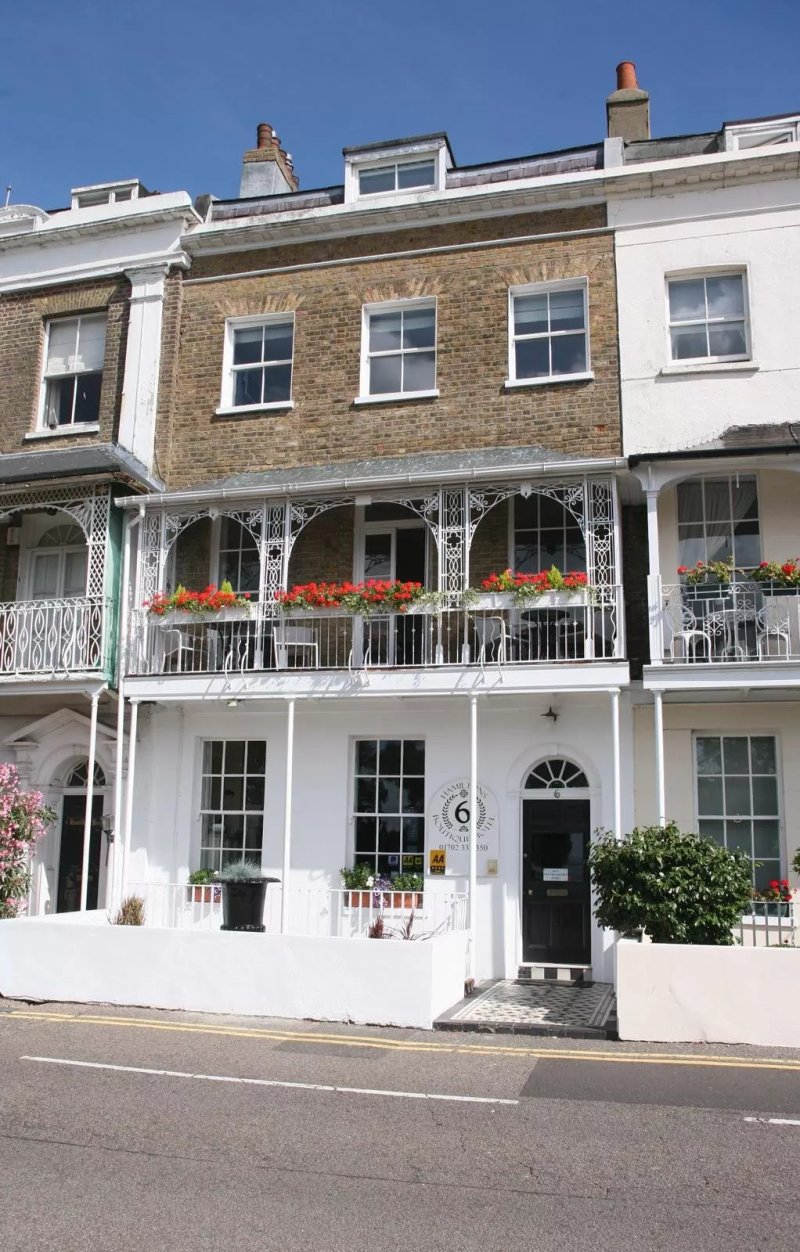 Hamiltons Tea Room