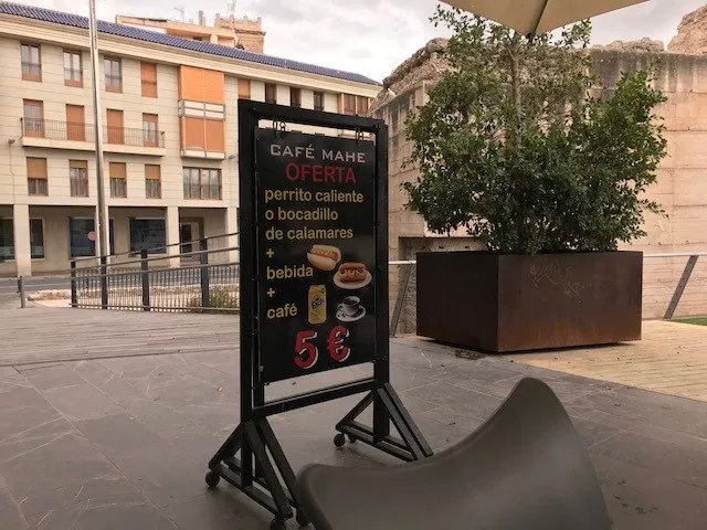Cafe MAHE